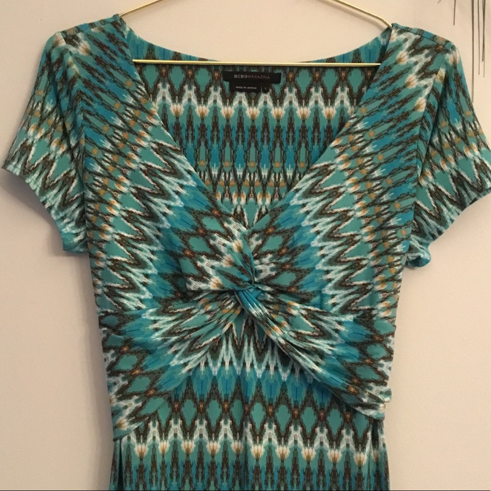 💙💚BCBGMAXAZRIA Ikat Chevron Print Dress